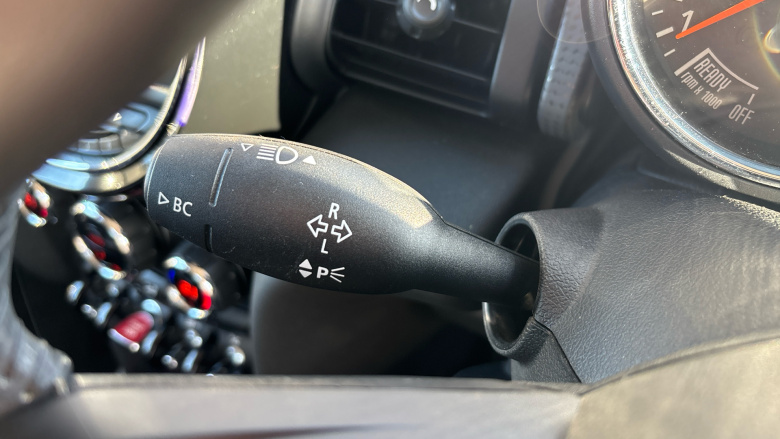 MINI Hatchback 1.5 Cooper 3dr Petrol Hatchback